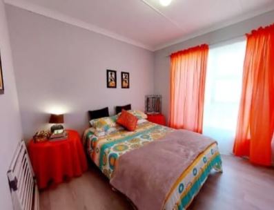 3 Bedroom Property for Sale in De Kelders Western Cape